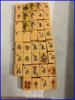 Chinese Mahjong Ma-Jong Antique/Vintage Set 162 pcs Thick Butterscotch Bakelite